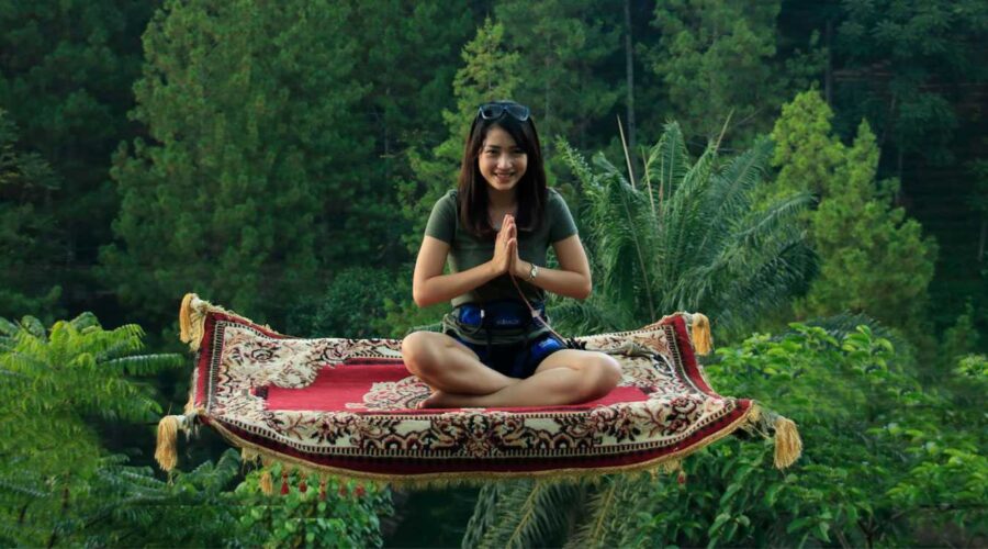 Yuk Naik Permadani Terbang “Ala Aladin” di Dago Dream Park Bandung